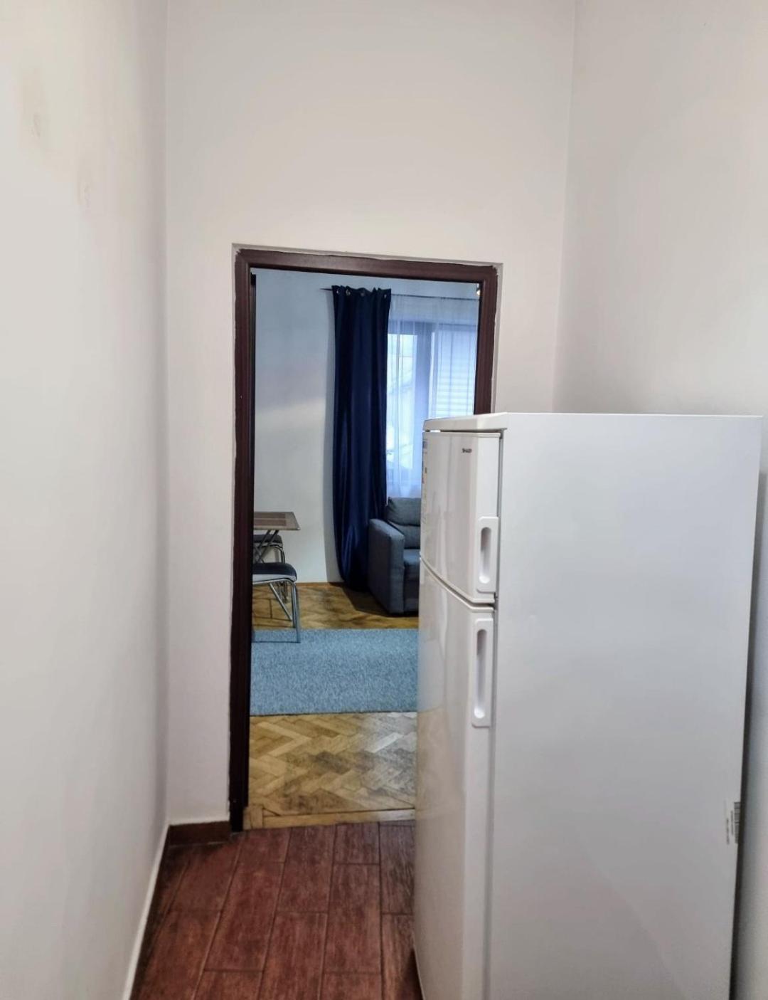 The Flat Of Sillence Piata Romana דירה בוקרשט