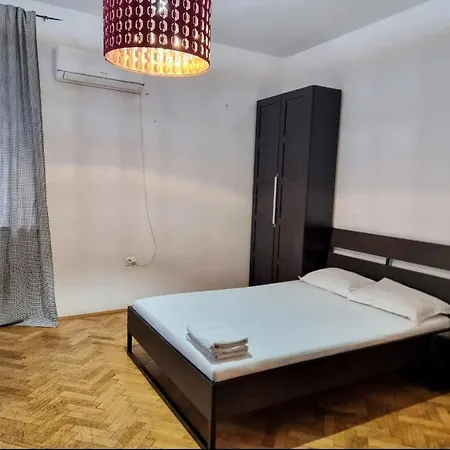 The Flat Of Sillence Piata Romana Bucarest Exterior foto